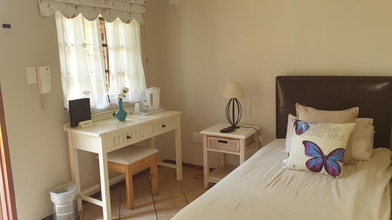 Matina Guest House Йоханнесбург Экстерьер фото